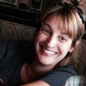 Meet your Posher, Bobbi